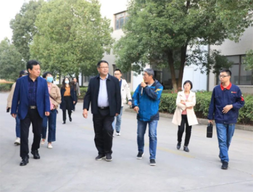 省发改委调研组莅临火博官方网址工厂调研