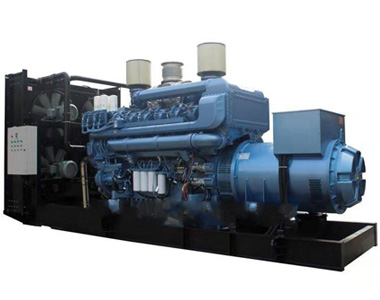 火博官方网址1500KW /400V陆用发电机应用于某工厂项目